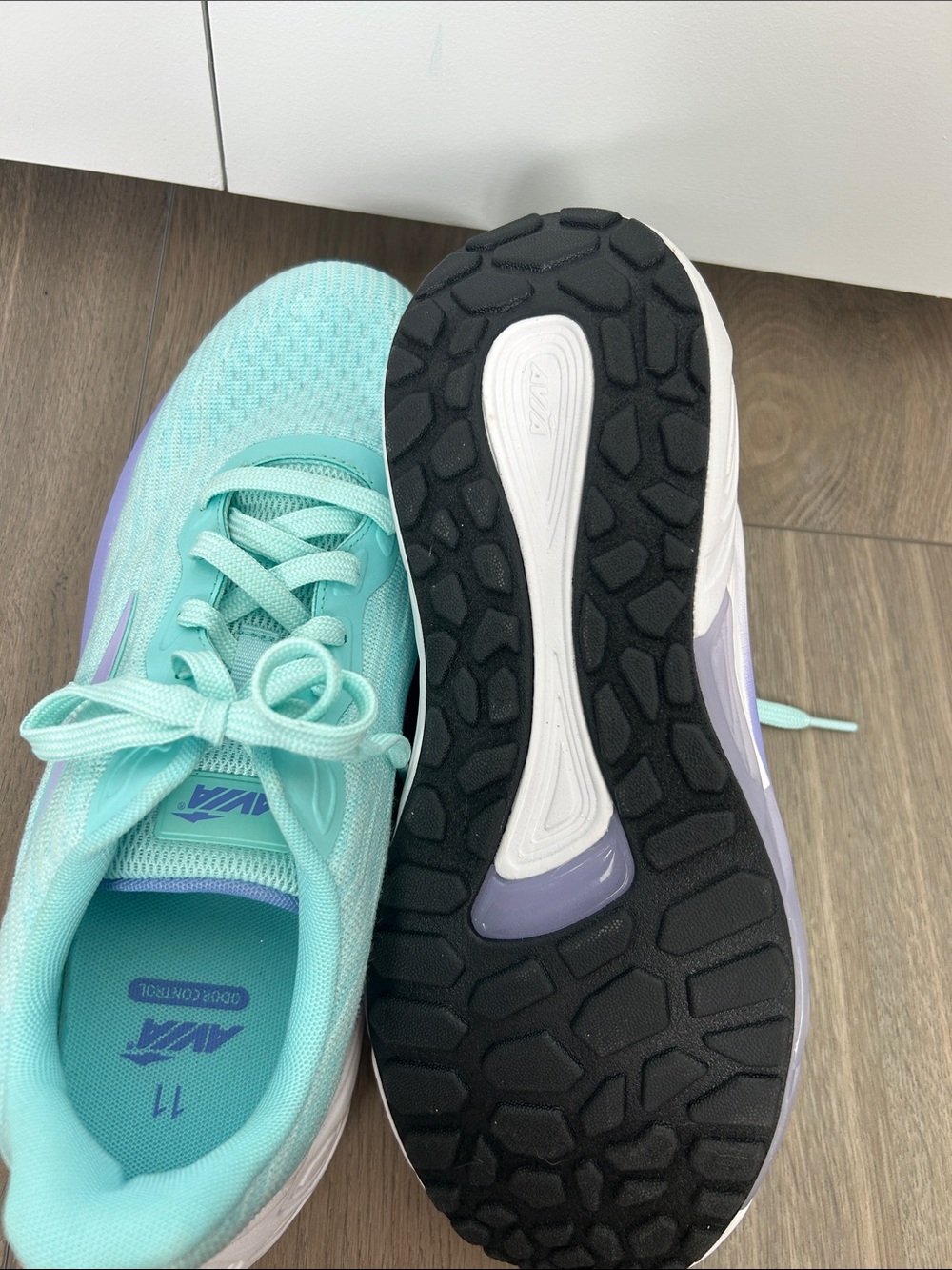 Avia Women's Light Mint and Lavender Running Sneakers Size 11 - Picture 6 of 7